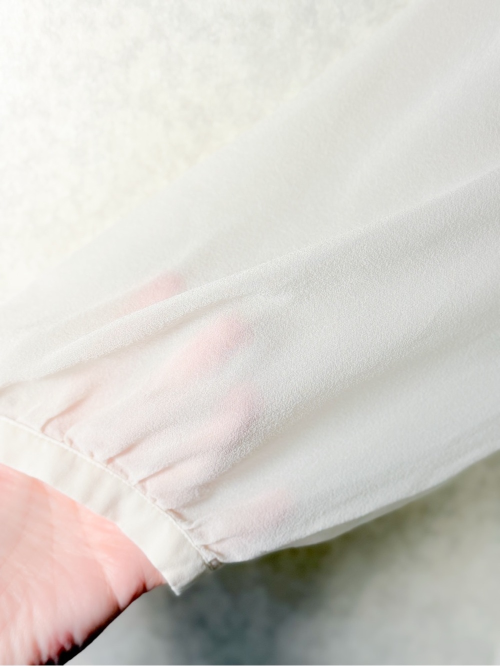 Ann Taylor 100% Silk Chiffon Blouse Ivory Pleated Puff Sleeve Size 12 - Picture 4 of 10